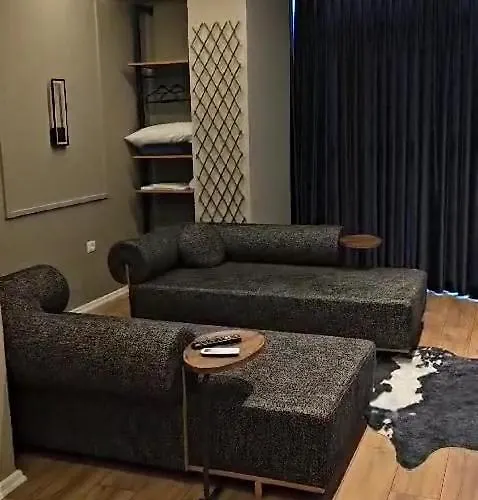 Apartamento Tirana 5 Stars *