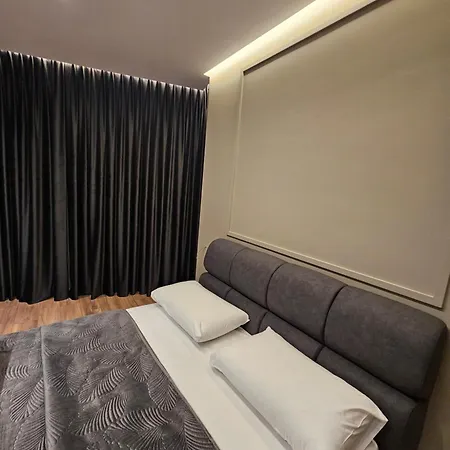 Apartamento Tirana 5 Stars Kashari