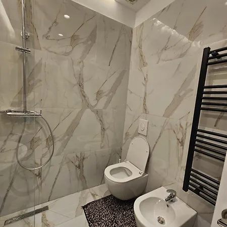 Tirana 5 Stars Appartamento Kashari