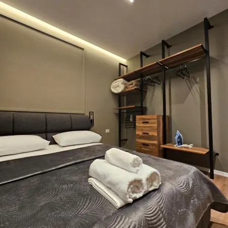Tirana 5 Stars * Kashari